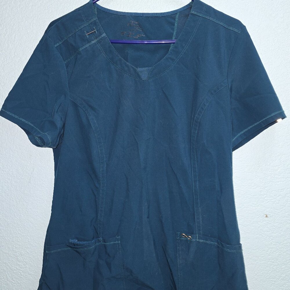 Cherokee Infinity split round neck scrub top